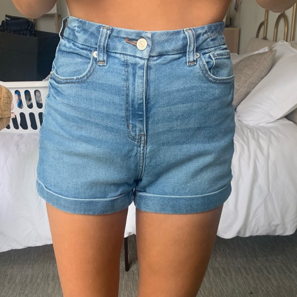 american eagle high waisted jean shorts